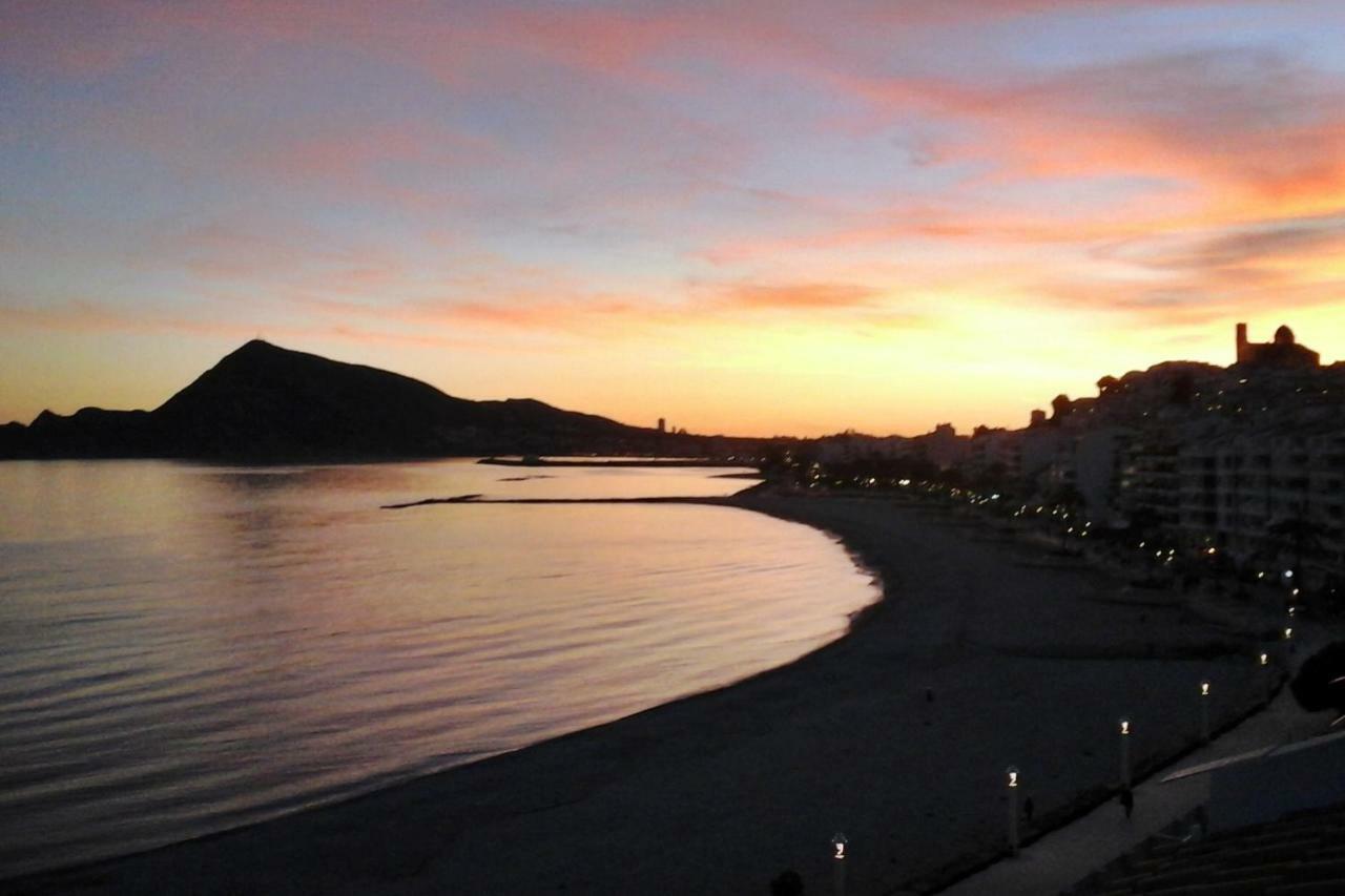 Apartamento Ático-Loft frente al Mar con Piscina y Parking Altea Exterior foto